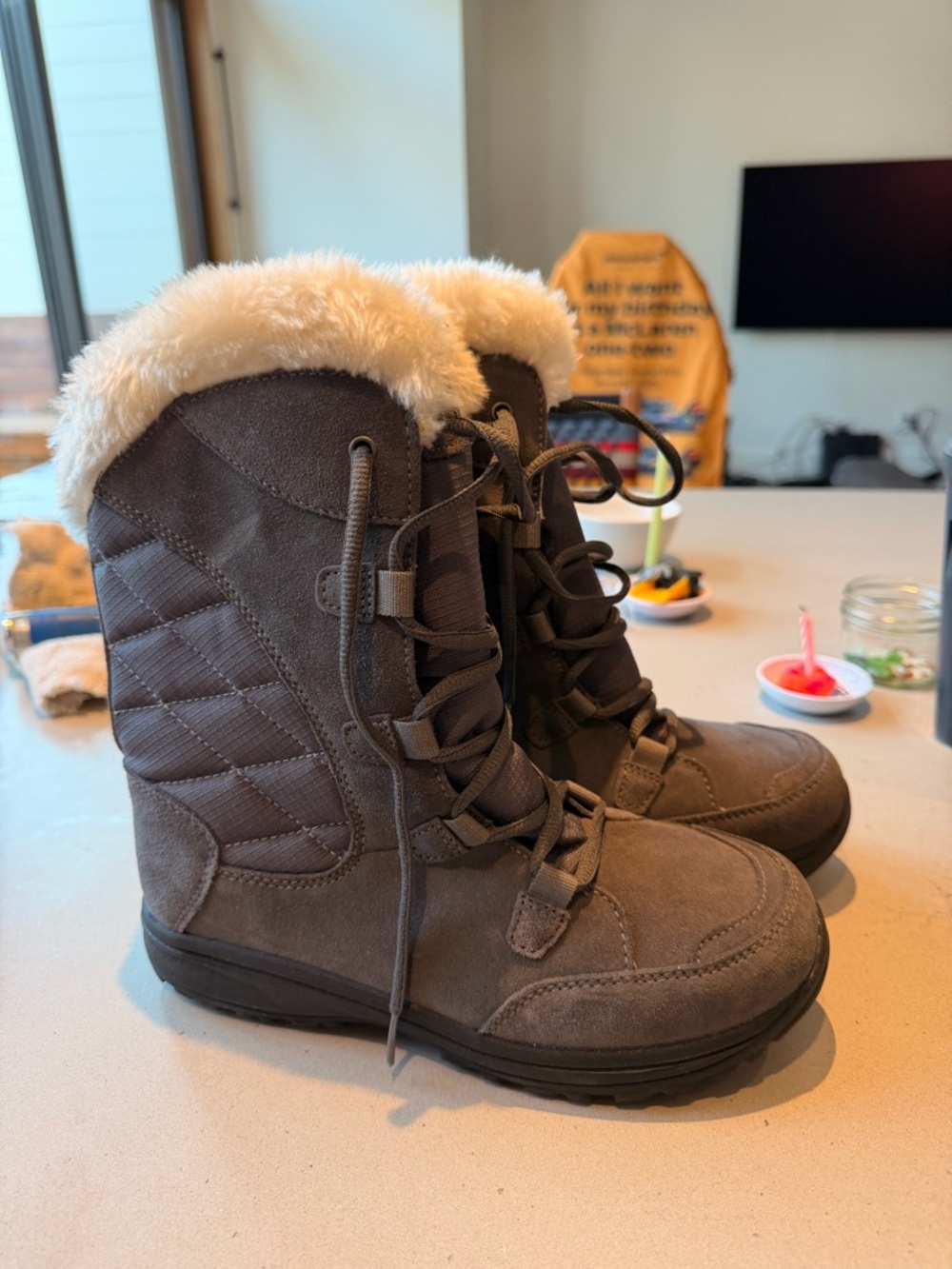 Columbia White Faux Fur Grey Winter Boots